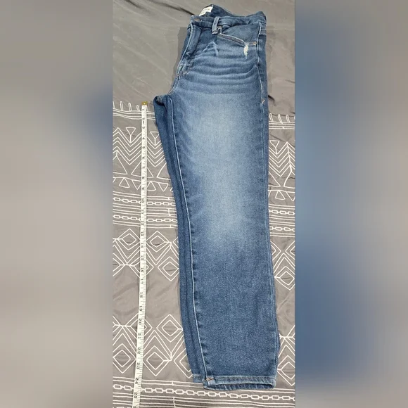 Good American High Waisted Cropped Skinny Jeans Size 8/29 - Picture 3 of 7